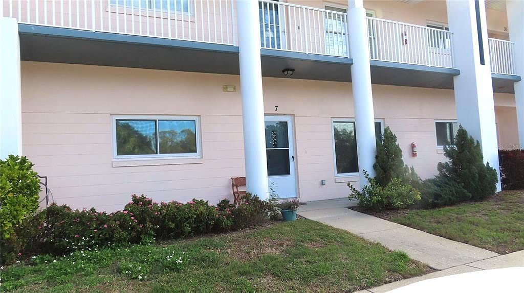 2291 Americus Blvd W APT 7 Clearwater, FL 33763 - Thumbnail 4