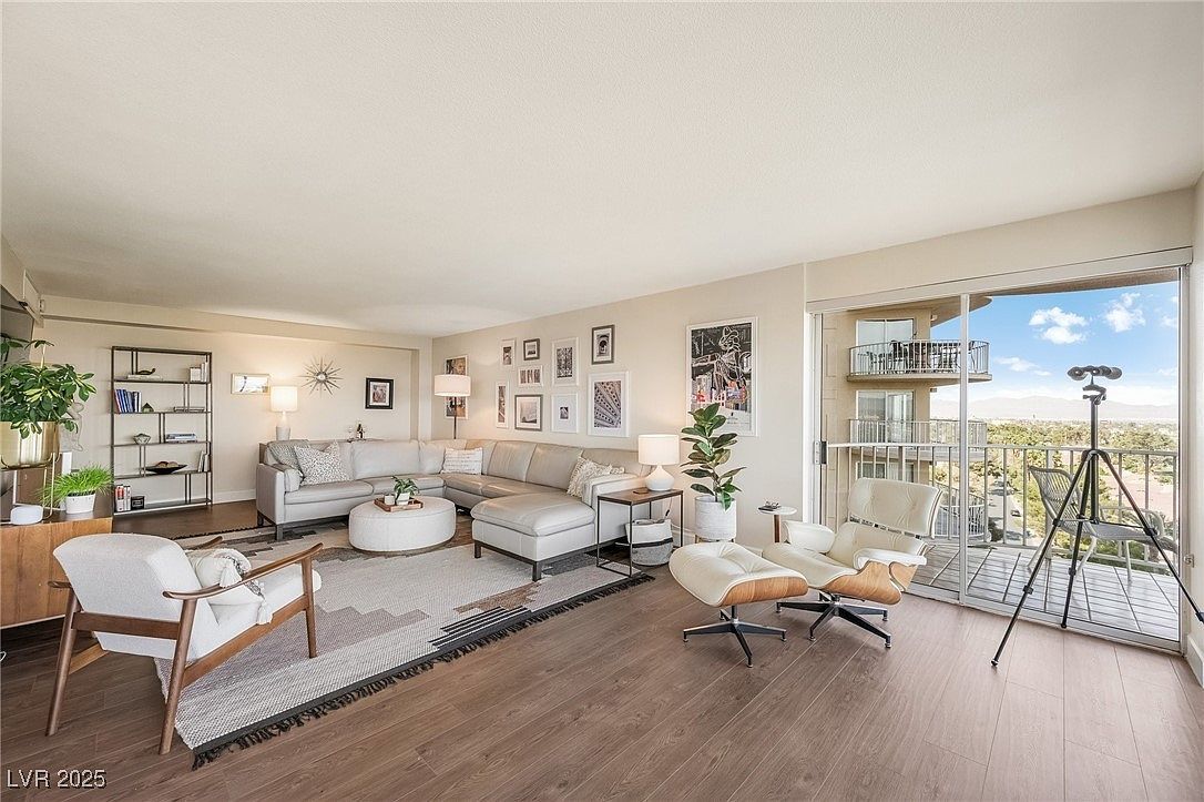 3111 Bel Air Dr UNIT 10F Las Vegas, NV 89109 - Thumbnail 4