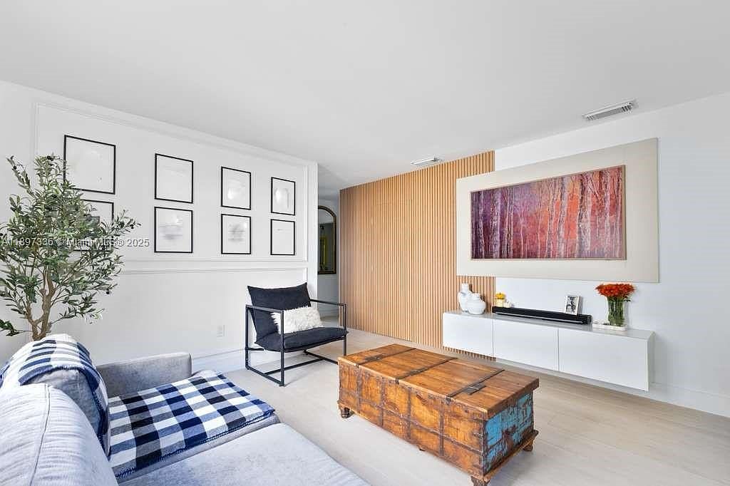 13809 SW 161st Ter Miami, FL 33177 - Thumbnail 4