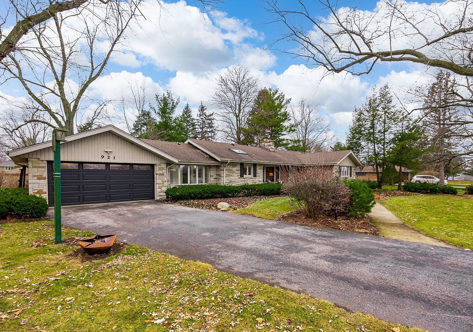 921 60th Pl Downers Grove, IL 60516 - Thumbnail 4