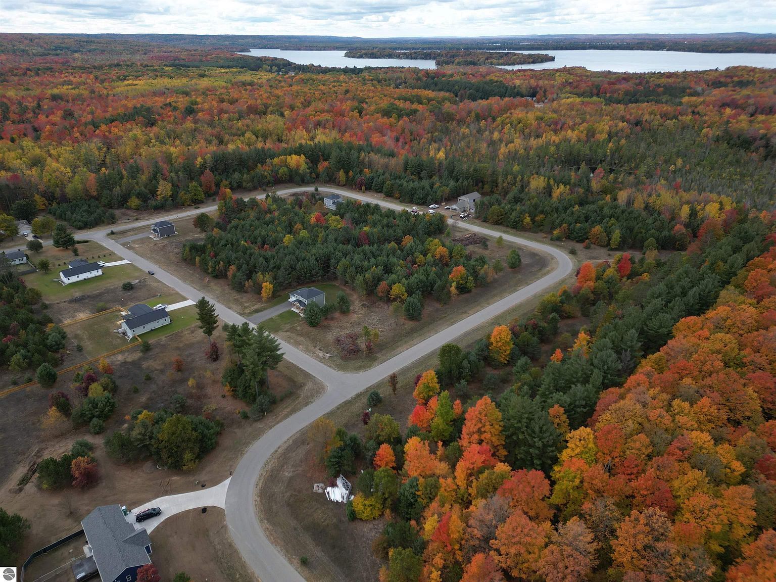 6418 Jeffrey Pl LOT 15 Grawn, MI 49637 - Thumbnail 4