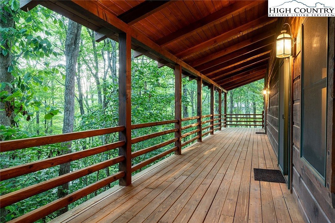 170 Mountain Laurel Ln Blowing Rock, NC 28605 - Thumbnail 4