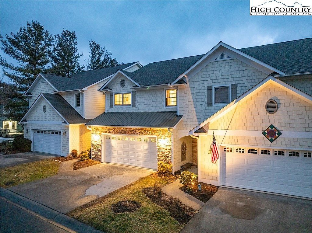 114 Charles Lowe Ln #19 Banner Elk, NC 28604 - Thumbnail 4