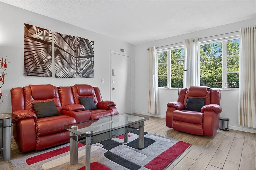 418 S Cypress Rd APT 110 Pompano Beach, FL 33060 - Thumbnail 4