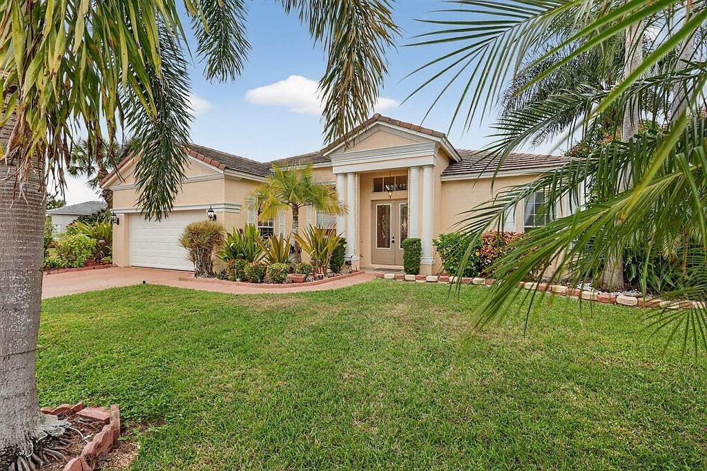 544 SW Lake Manatee Way Port Saint Lucie, FL 34986 - Thumbnail 4