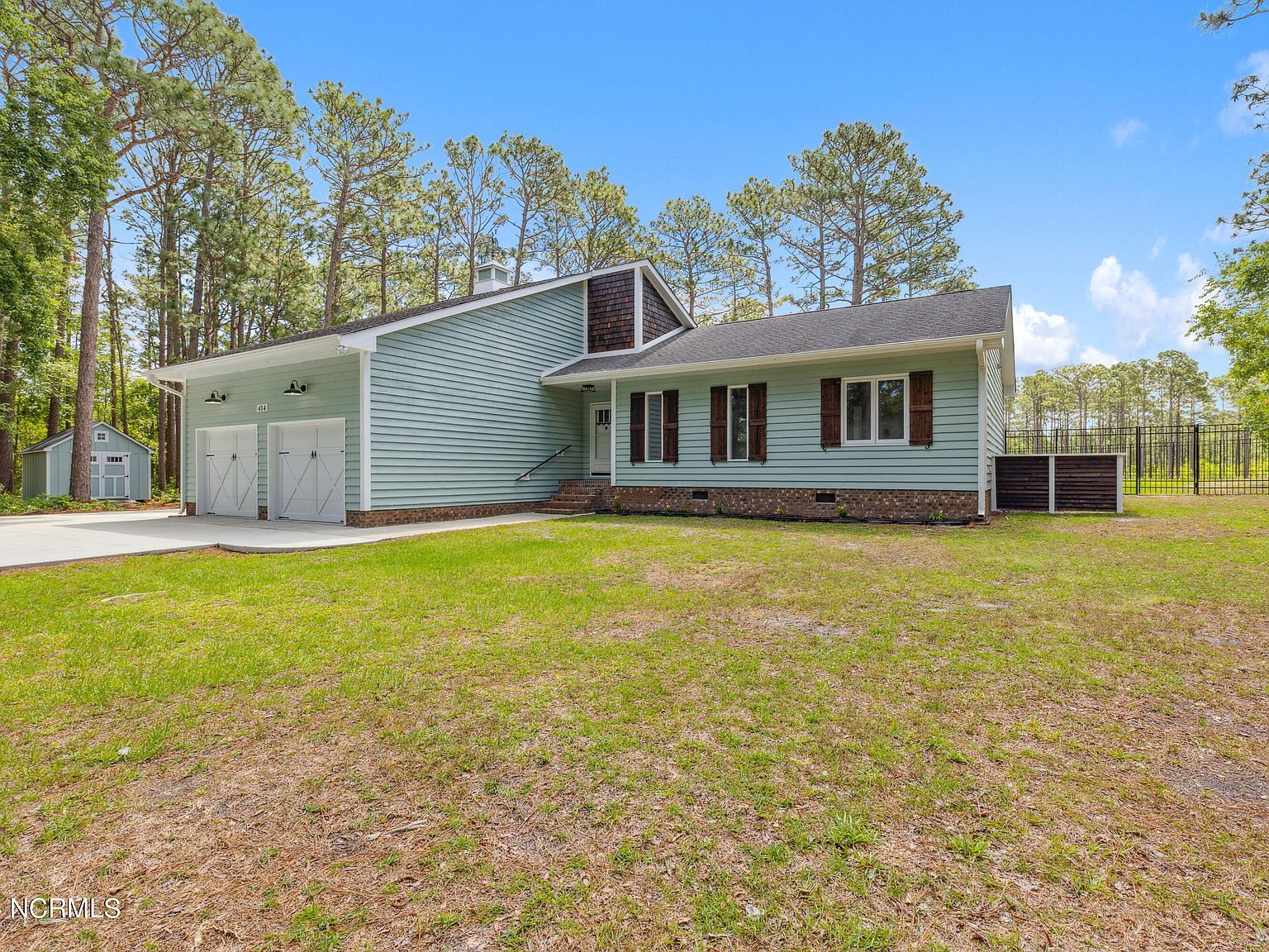 414 Masters Dr Southport, NC 28461 - Thumbnail 4