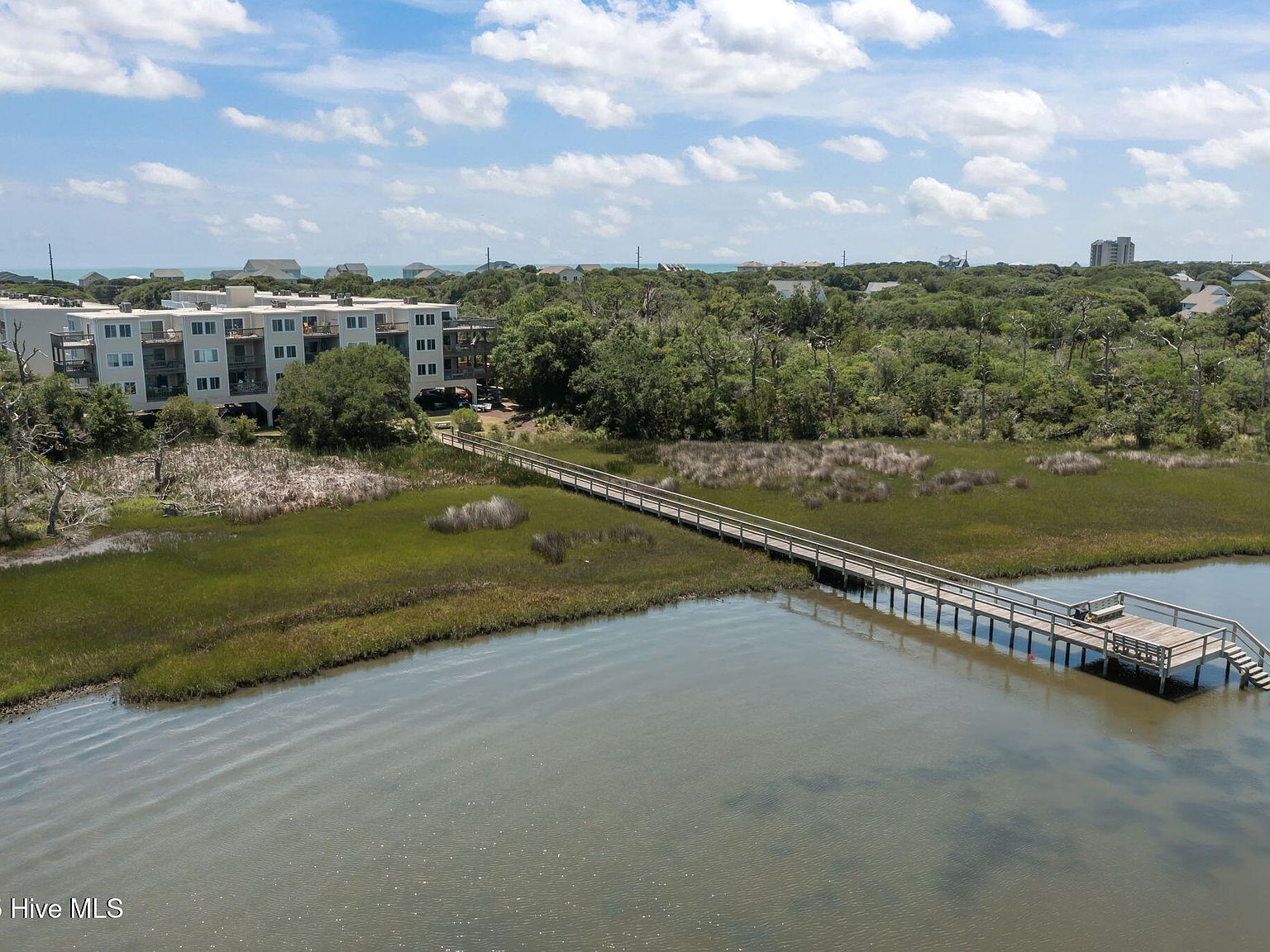 650 Salter Path Rd APT 207 Pine Knoll Shores, NC 28512 - Thumbnail 4