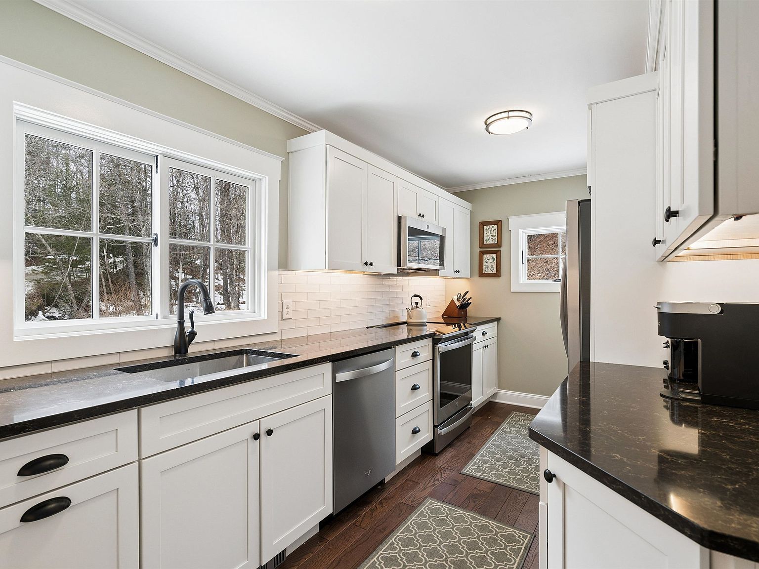 366 Knapp Pond Rd Cavendish, VT 05142 - Thumbnail 4