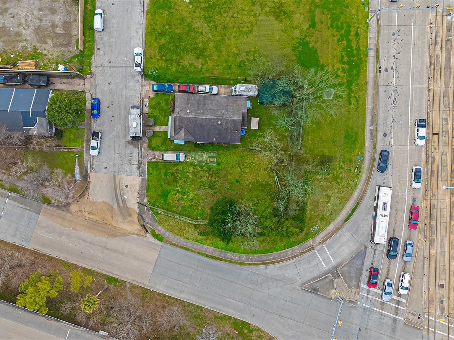 2208 Edmundson St Houston, TX 77004 - Thumbnail 4