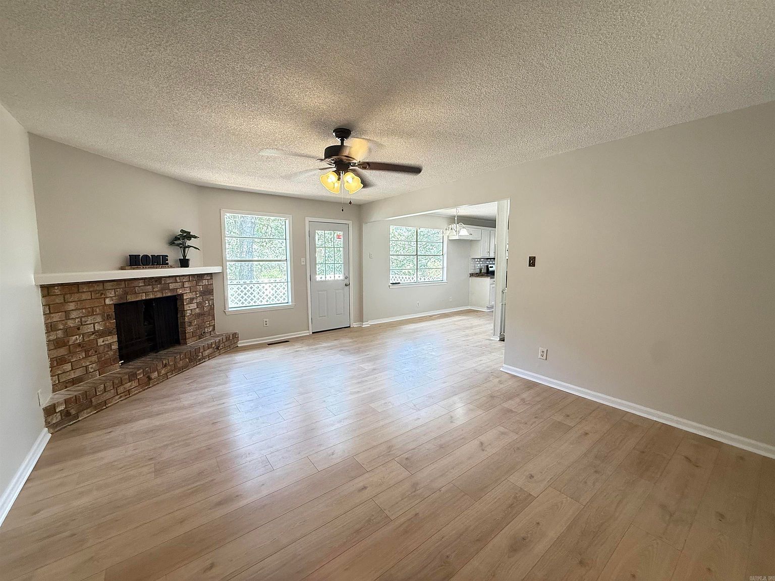 813 Silver Hill Rd North Little Rock, AR 72118 - Thumbnail 4