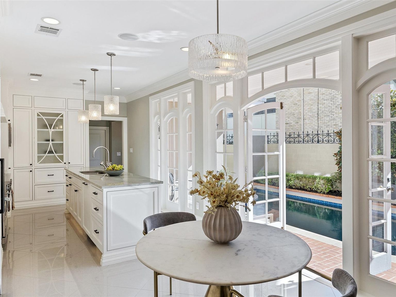 1810 W 35th St Austin, TX 78703 - Thumbnail 4