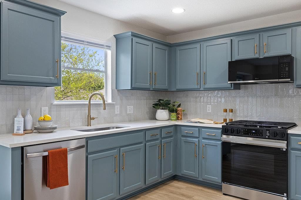 1305 Tudor House Rd Pflugerville, TX 78660 - Thumbnail 4