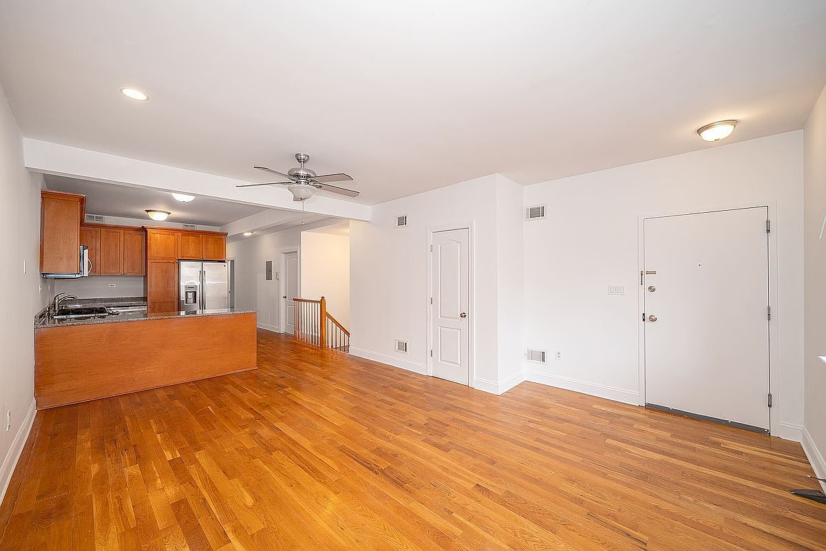 612 E 7th St #1C Brooklyn, NY 11218 - Thumbnail 4