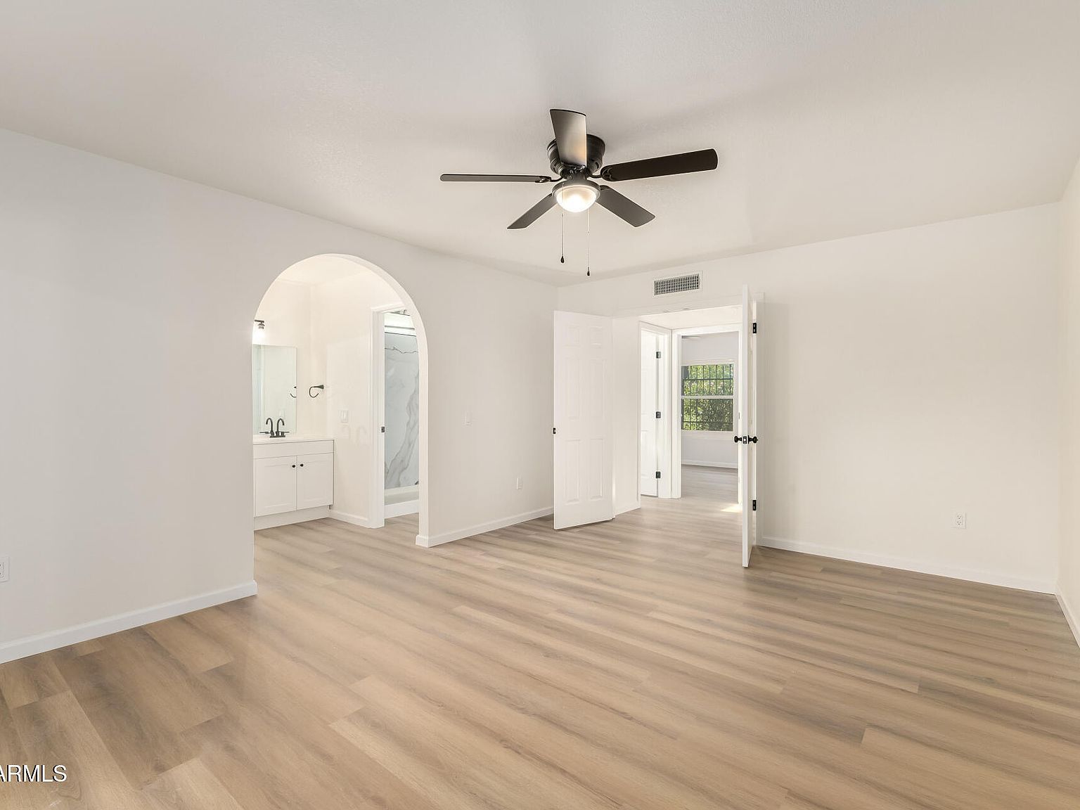 16275 N 30th Dr Phoenix, AZ 85053 - Thumbnail 4