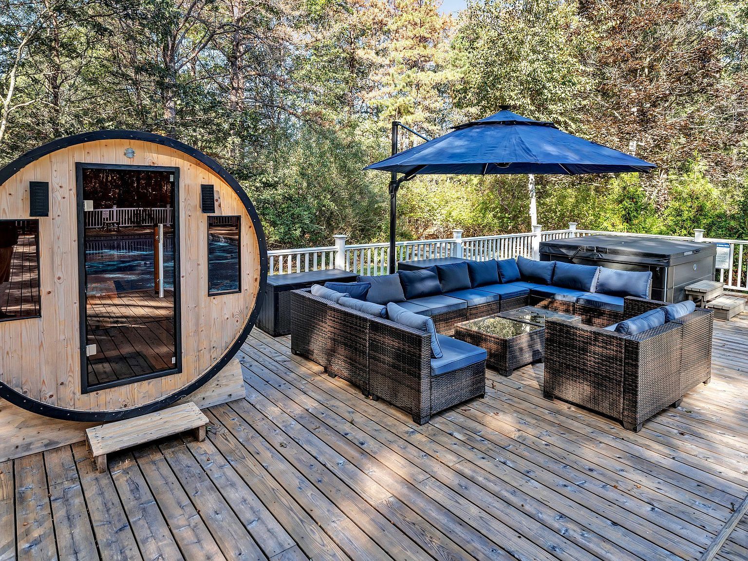 2 Christine Ln Manorville, NY 11949 - Thumbnail 4