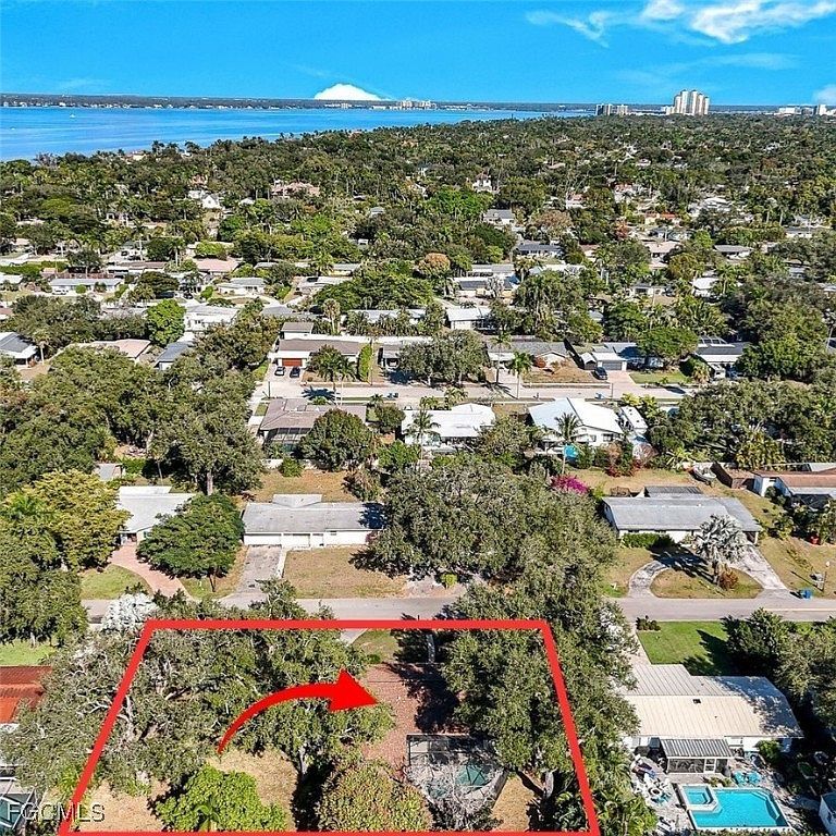 1334 Vesper Dr Fort Myers, FL 33901 - Thumbnail 4