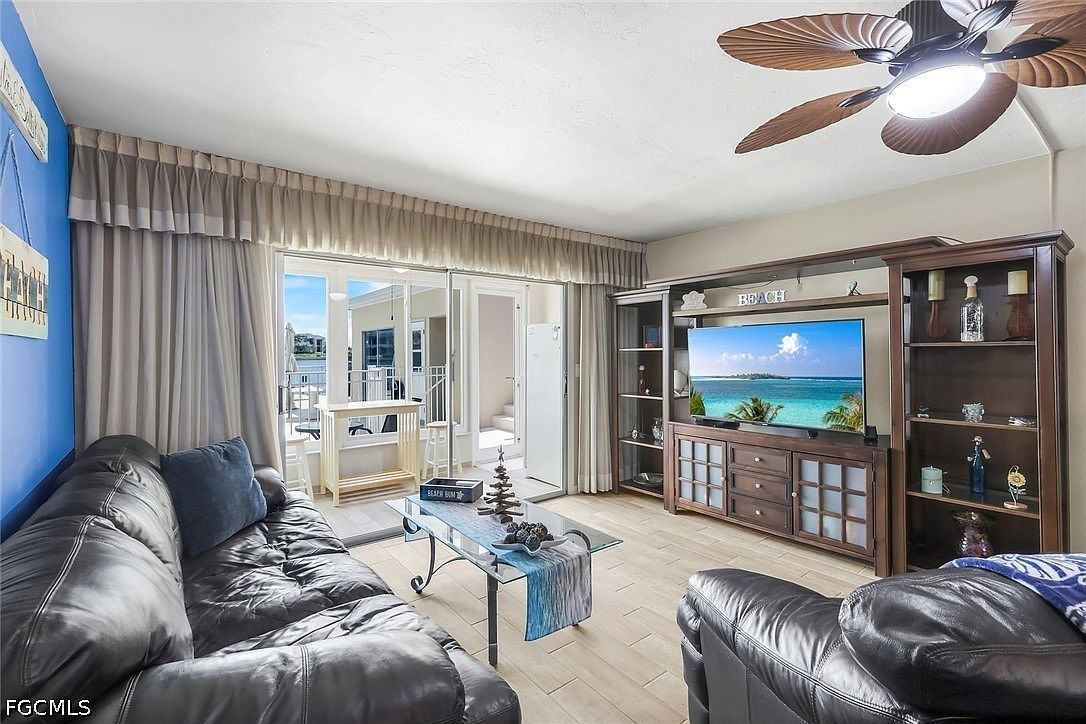 1714 Bikini Ct APT 103 Cape Coral, FL 33904 - Thumbnail 4
