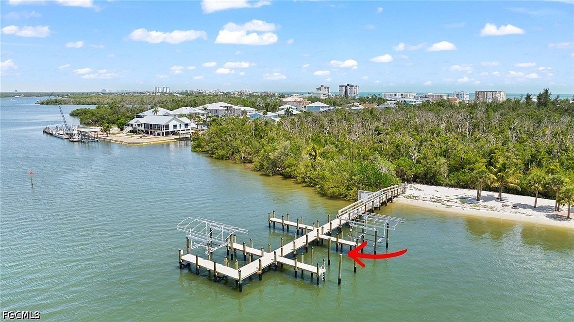 345 Mango St APT 605 Fort Myers Beach, FL 33931 - Thumbnail 4