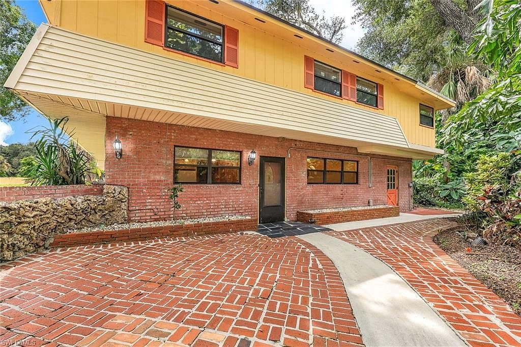 18191 Slater Rd North Fort Myers, FL 33917 - Thumbnail 4