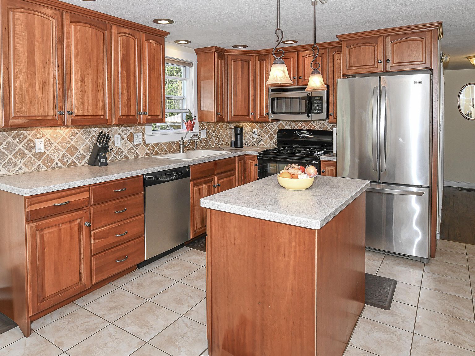 25 Holden Hls Bridgton, ME 04009 - Thumbnail 4