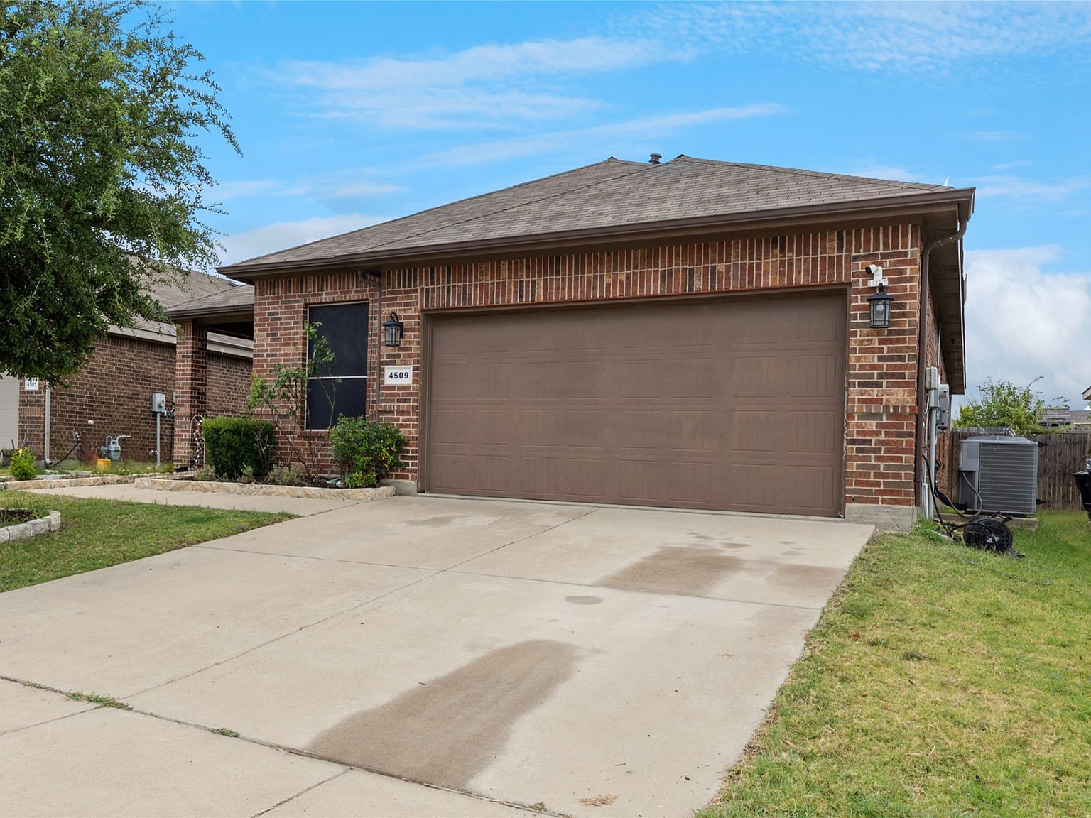 4509 Barberry Tree Cv Crowley, TX 76036 - Thumbnail 4