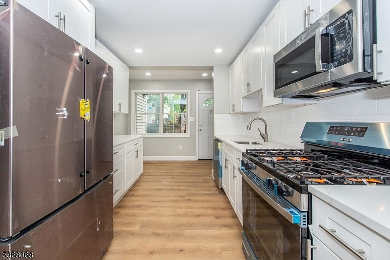 835 S 14th St Newark, NJ 07108 - Thumbnail 4