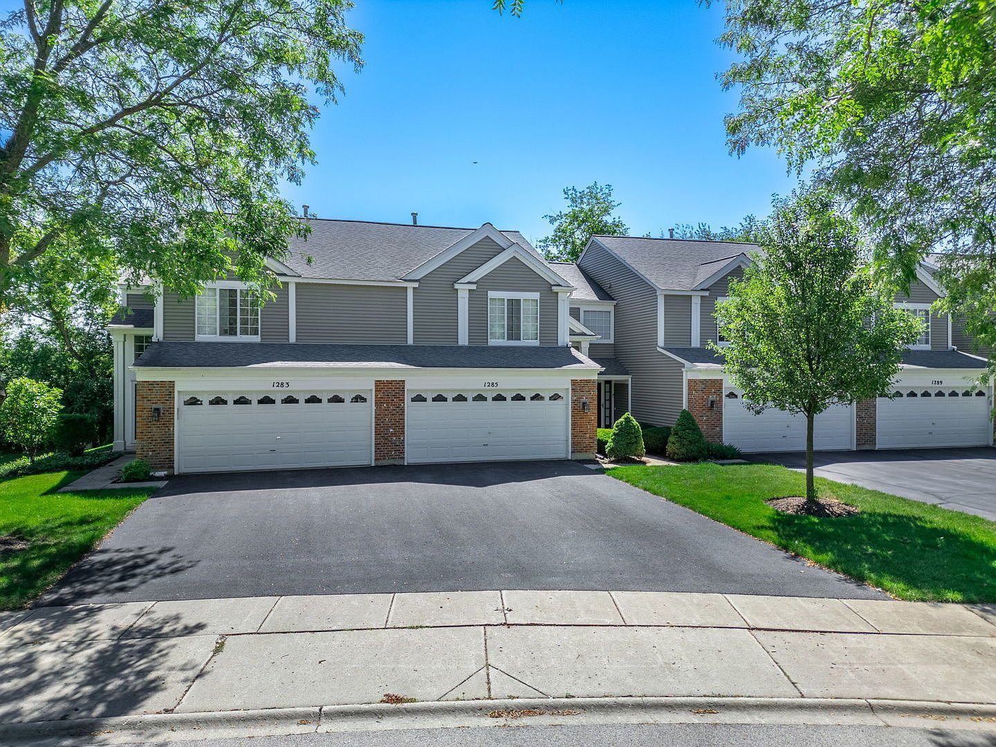 1285 Summersweet Ln Bartlett, IL 60103 - Thumbnail 4