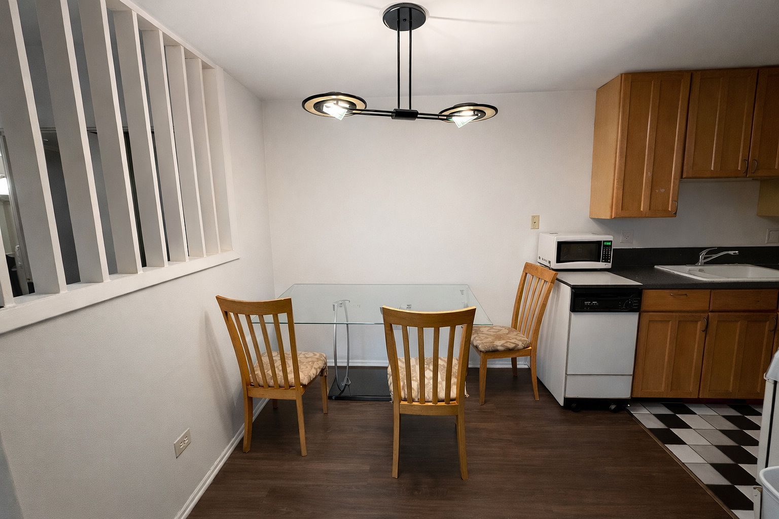 740 Hill Dr APT 303 Hoffman Estates, IL 60169 - Thumbnail 4