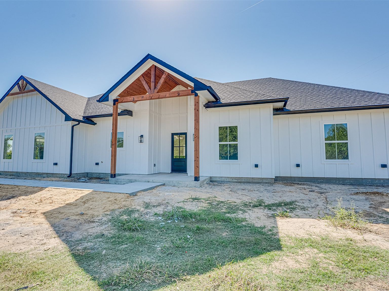 3072 NE County Road 1030 Chatfield, TX 75105 - Thumbnail 4