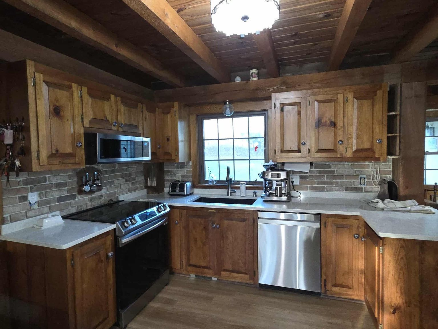 145 Perrin Rd Woodstock, CT 06281 - Thumbnail 4