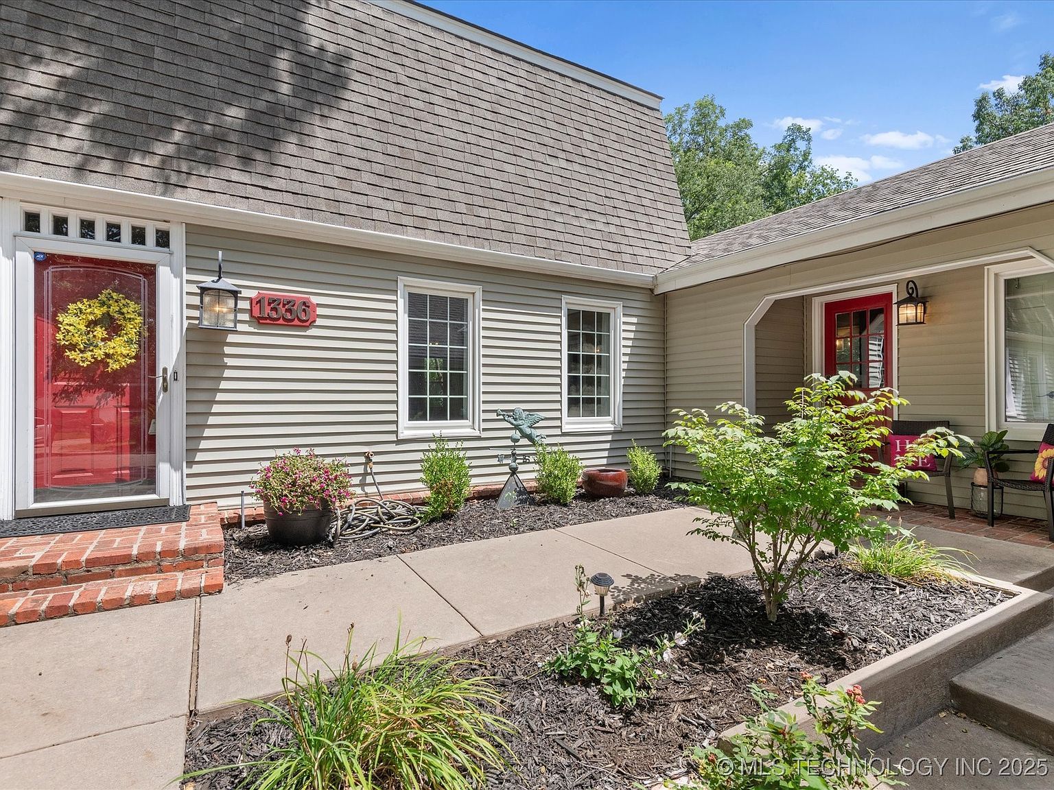 1336 Cherokee Hills Ct Bartlesville, OK 74006 - Thumbnail 4