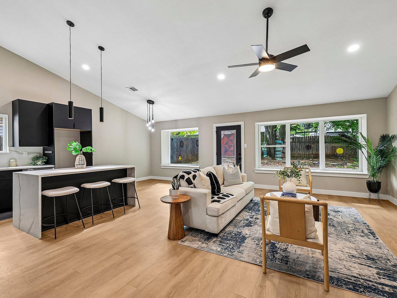 2605 Market Garden Ln Austin, TX 78745 - Thumbnail 4