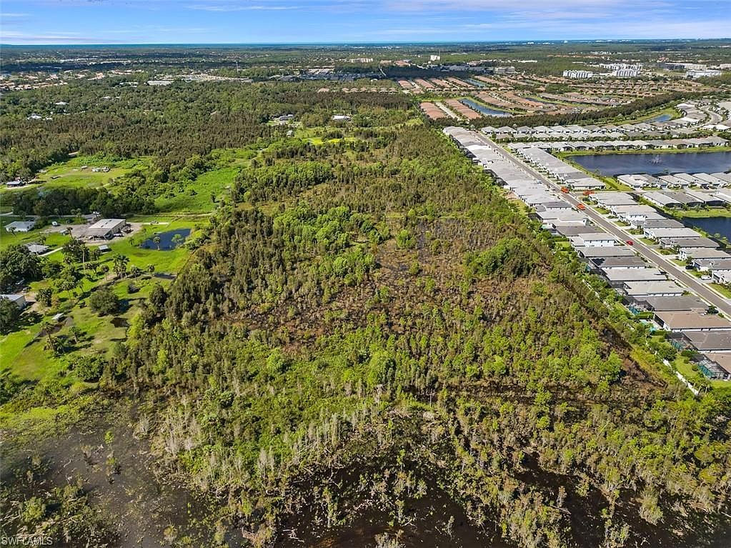 300 Brandy Ln Naples, FL 34114 - Thumbnail 4