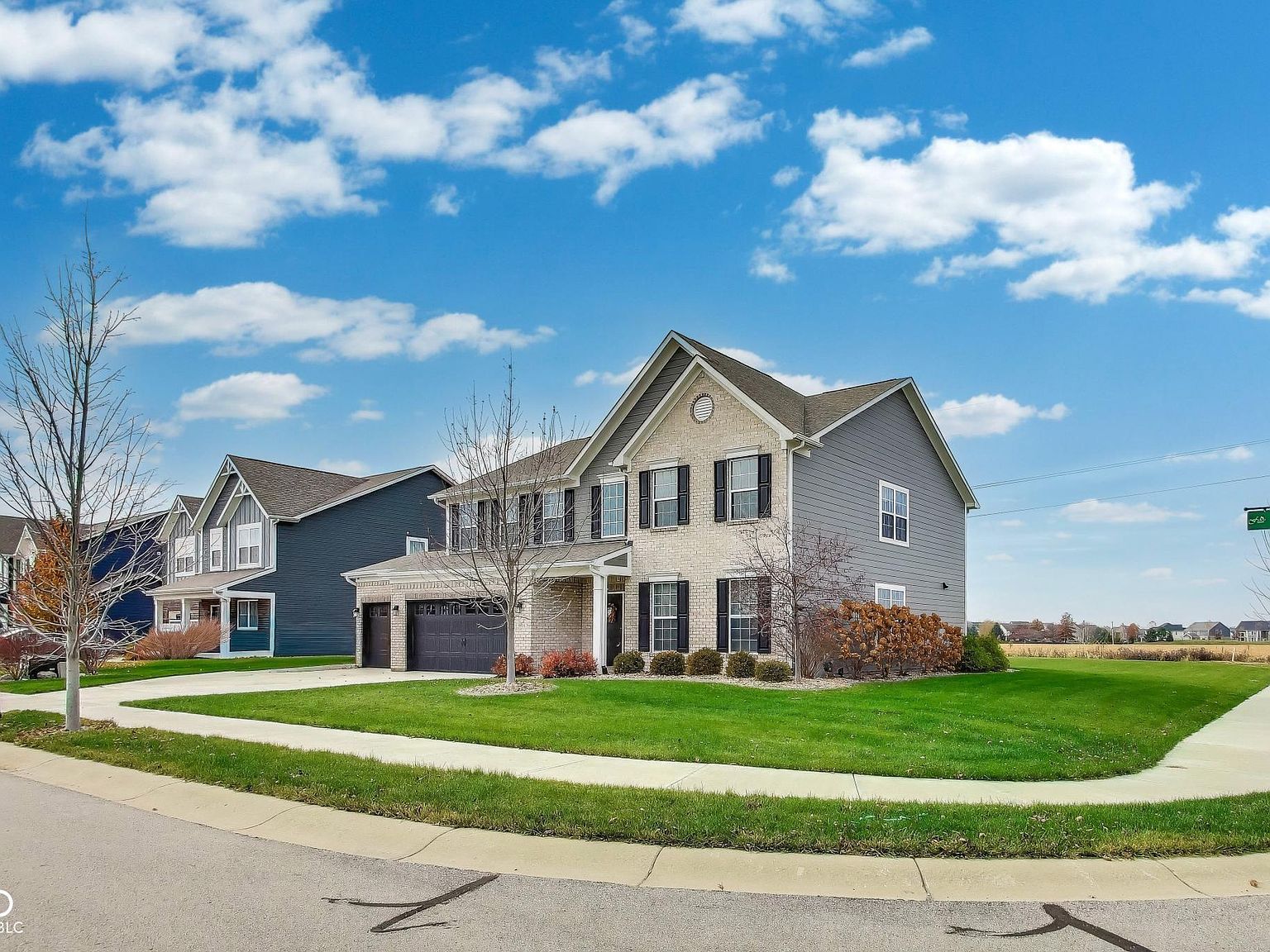 9986 Gallop Ln Fishers, IN 46040 - Thumbnail 4