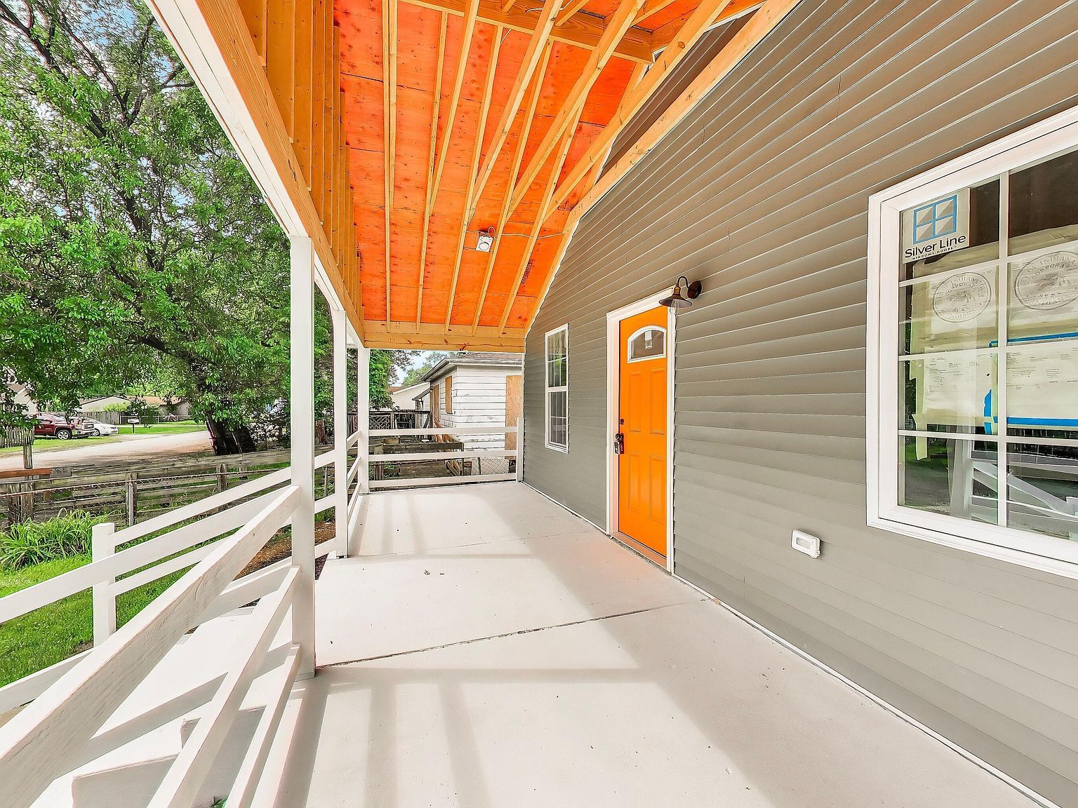 3242 Collier St Indianapolis, IN 46221 - Thumbnail 4