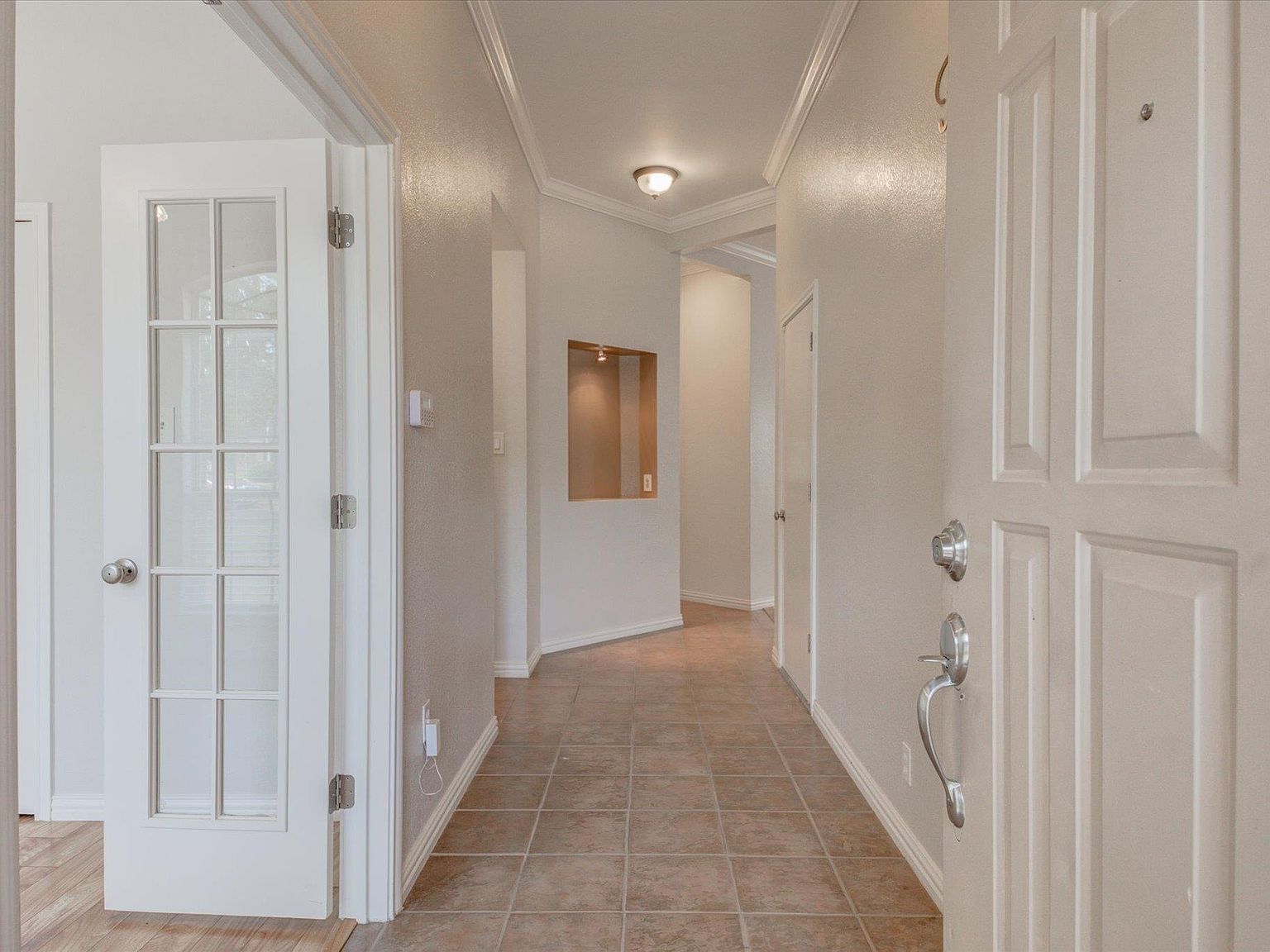 411 Debora Dr Georgetown, TX 78628 - Thumbnail 4