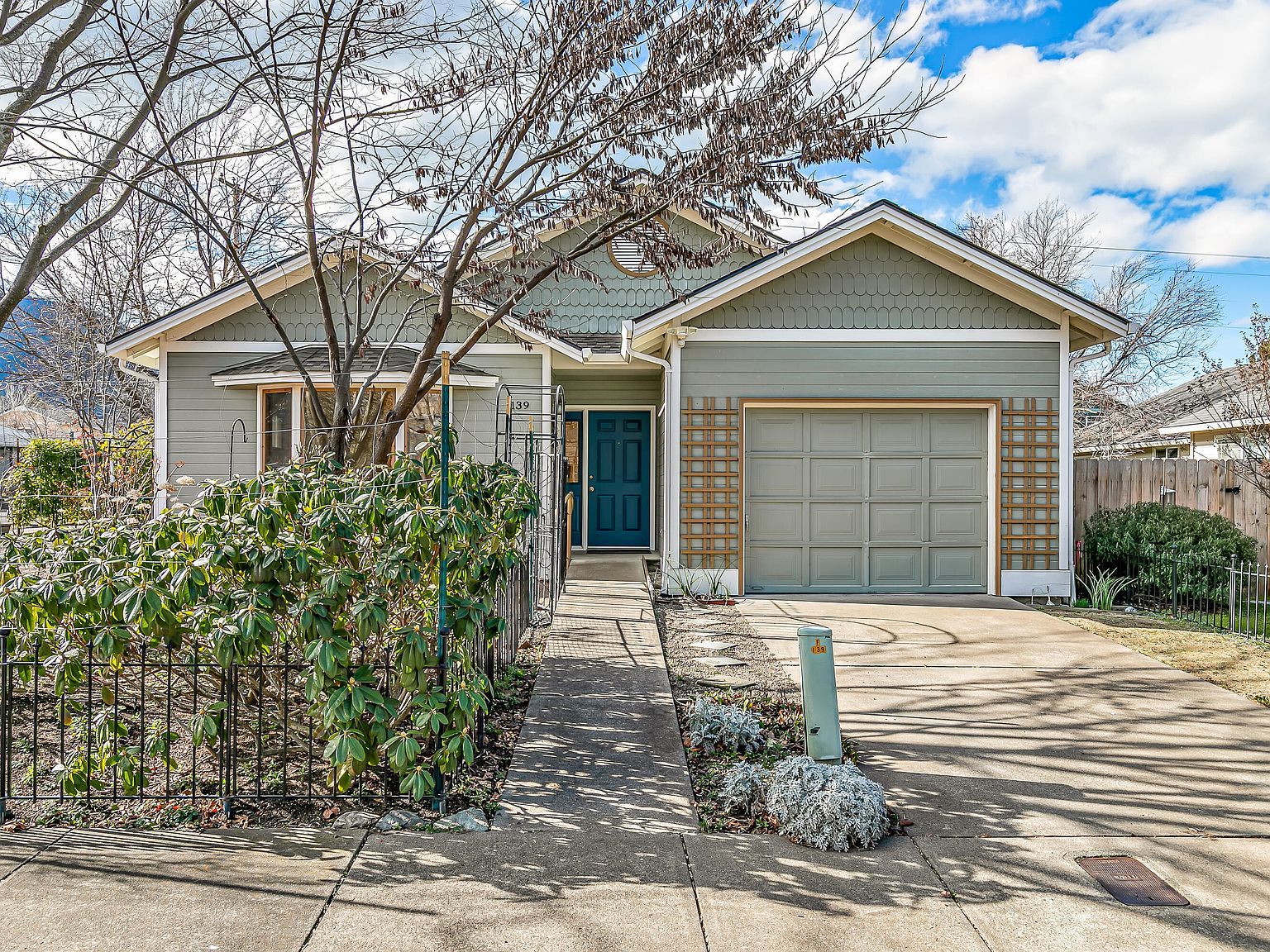 139 N Wightman St Ashland, OR 97520 - Thumbnail 4