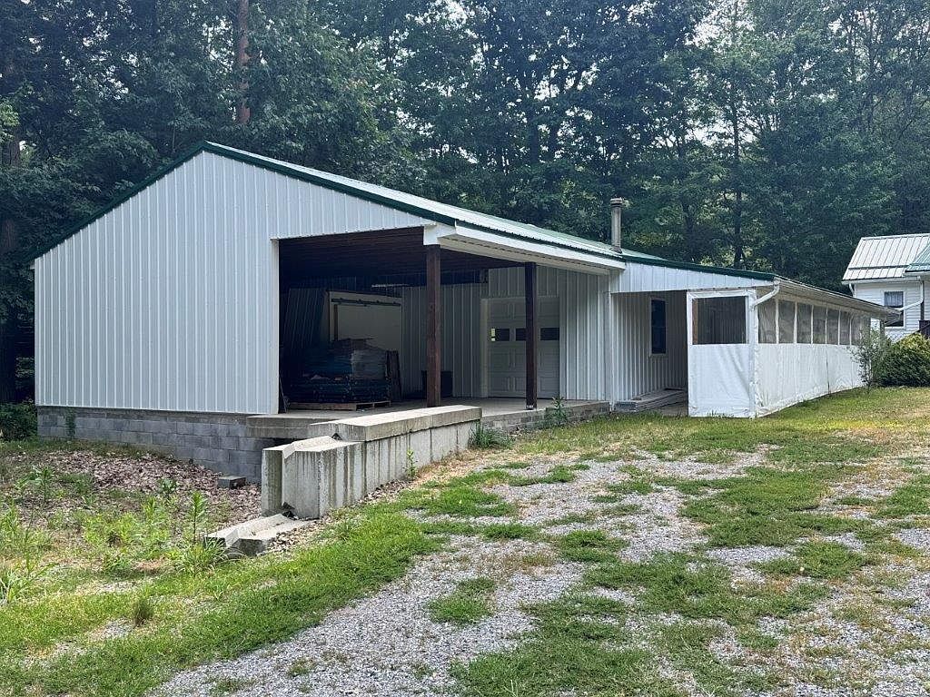 1144 Shaffer Rd Brookville, PA 15825 - Thumbnail 4