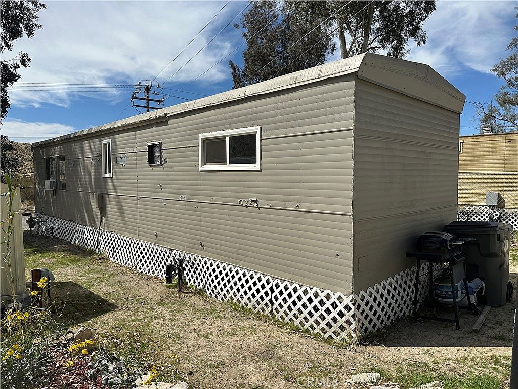 51063-29 Palms Hwy SPACE 33 Morongo Valley, CA 92256 - Thumbnail 4