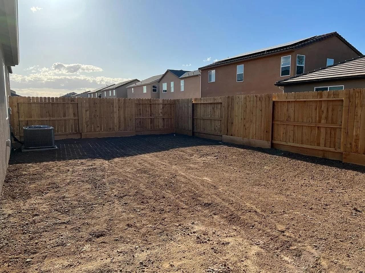 6734 E Cambridge Ave Fresno, CA 93727 - Thumbnail 4