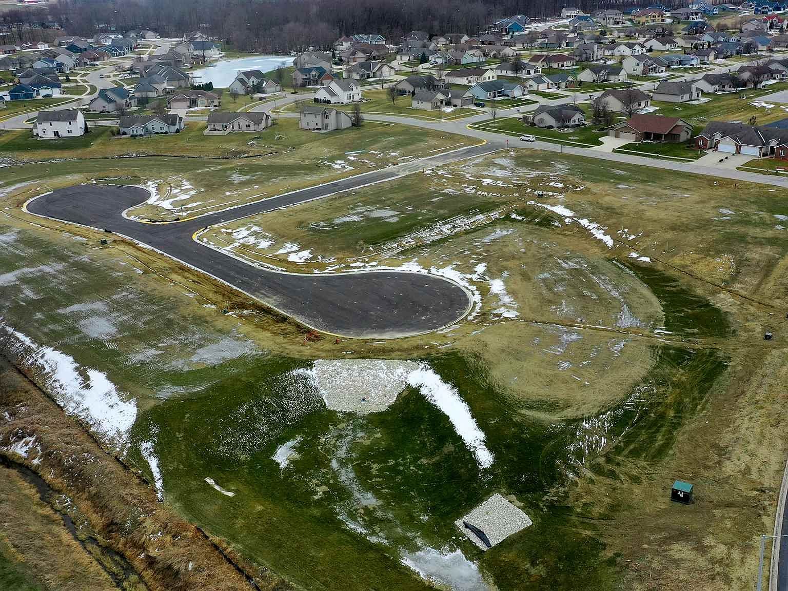 334 N Sweet Briar Ct #7 Columbia City, IN 46725 - Thumbnail 4