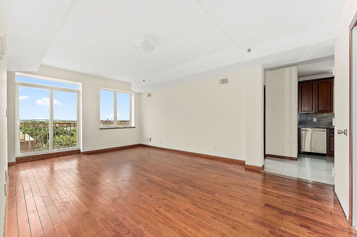 842 Ocean Pkwy #8B Brooklyn, NY 11230 - Thumbnail 4