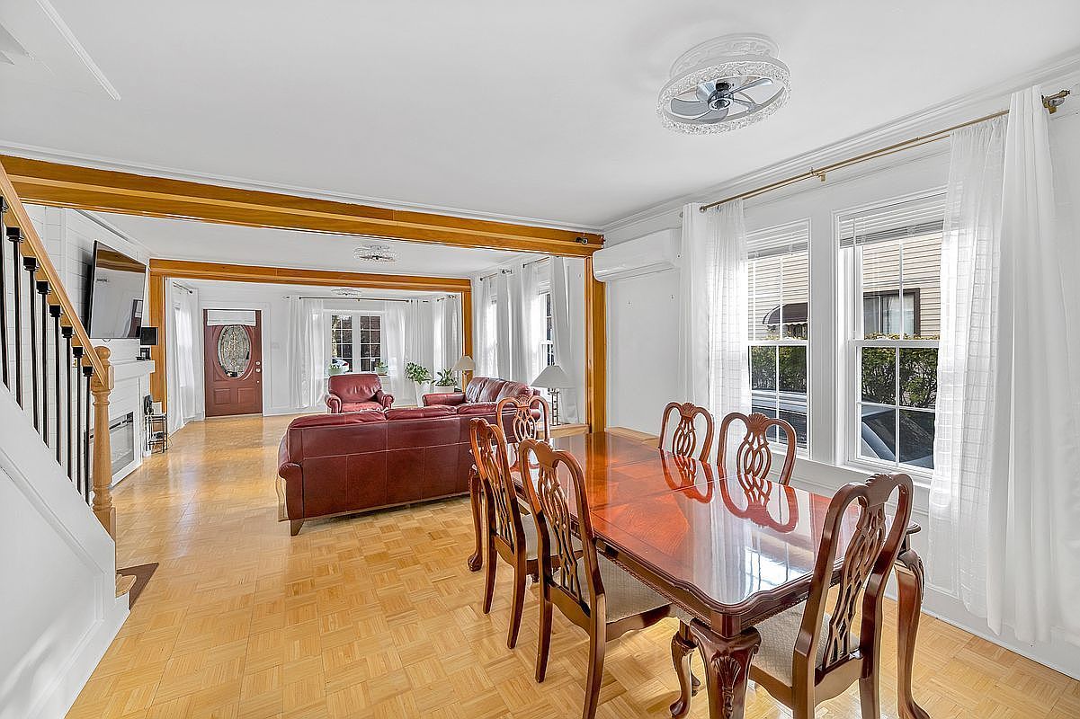 132-11 107th Ave #1 South Richmond Hill, NY 11419 - Thumbnail 4