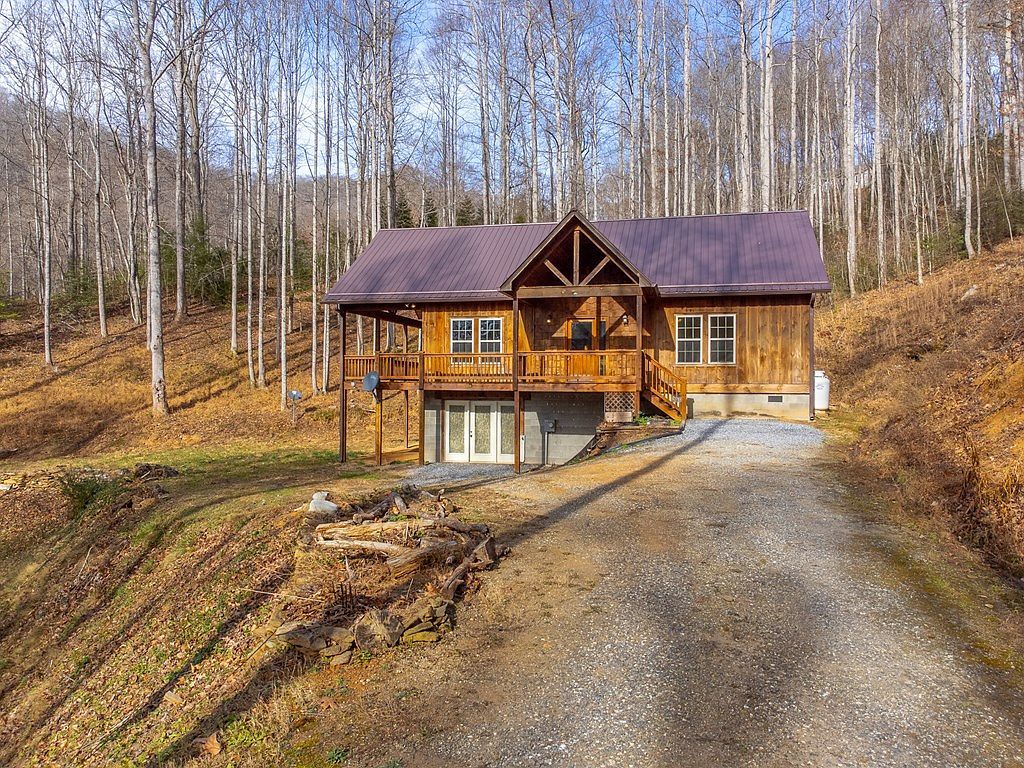 708 Thornhill Dr Sylva, NC 28779 - Thumbnail 4