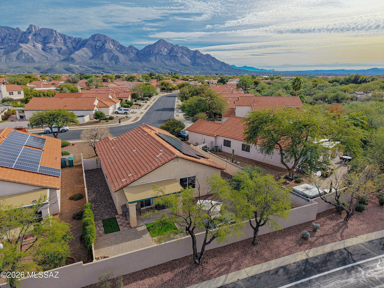 12413 N Brightridge Dr Oro Valley, AZ 85755 - Thumbnail 4