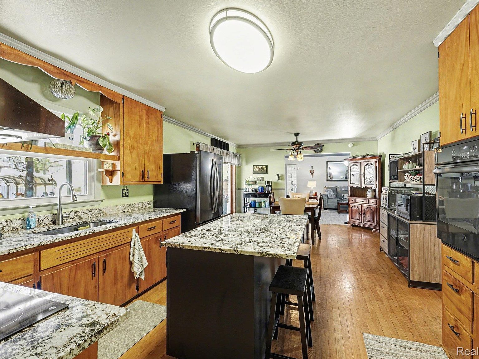 206 Clarence St Holly, MI 48442 - Thumbnail 4