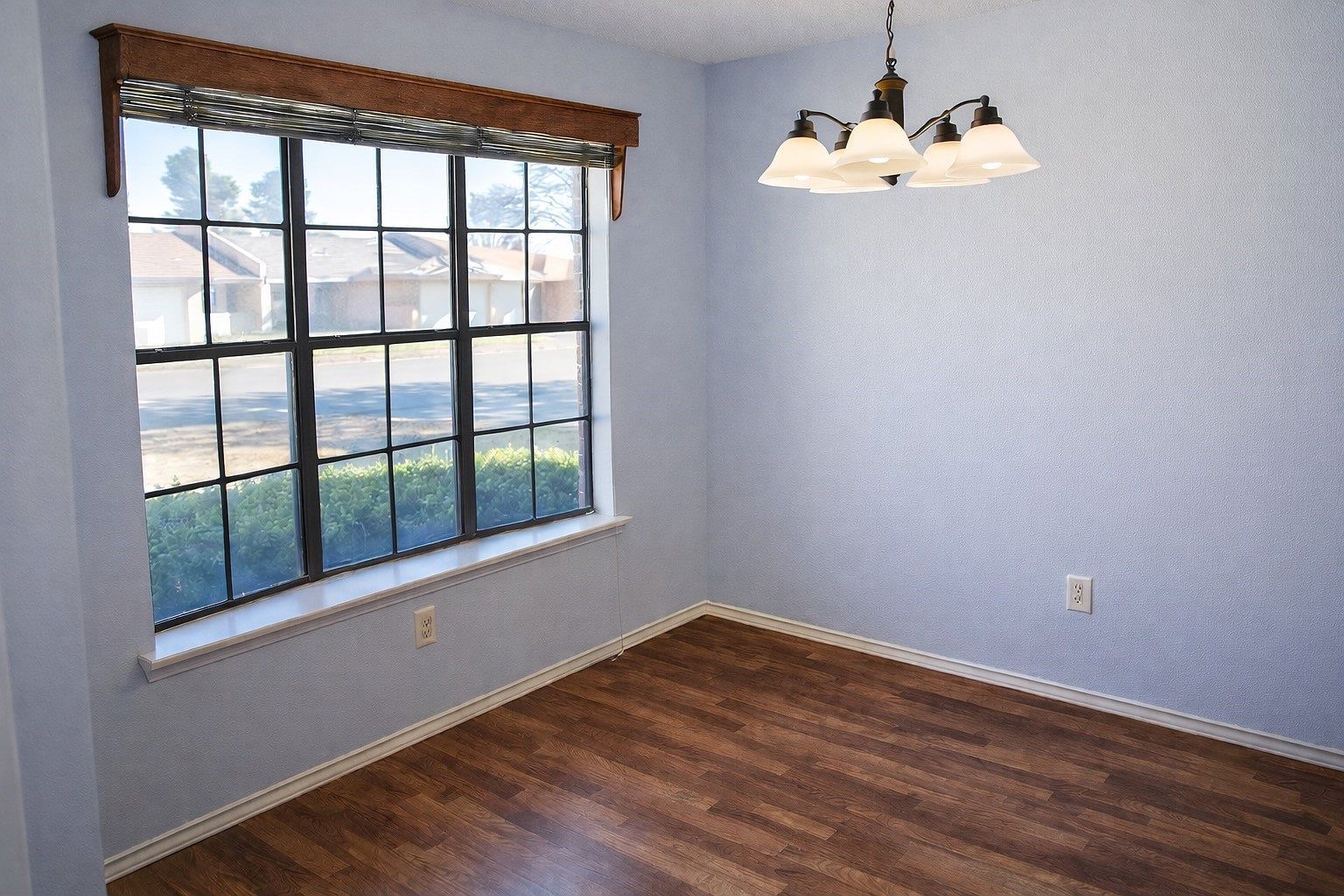 4007 Livingston St Midland, TX 79707 - Thumbnail 4