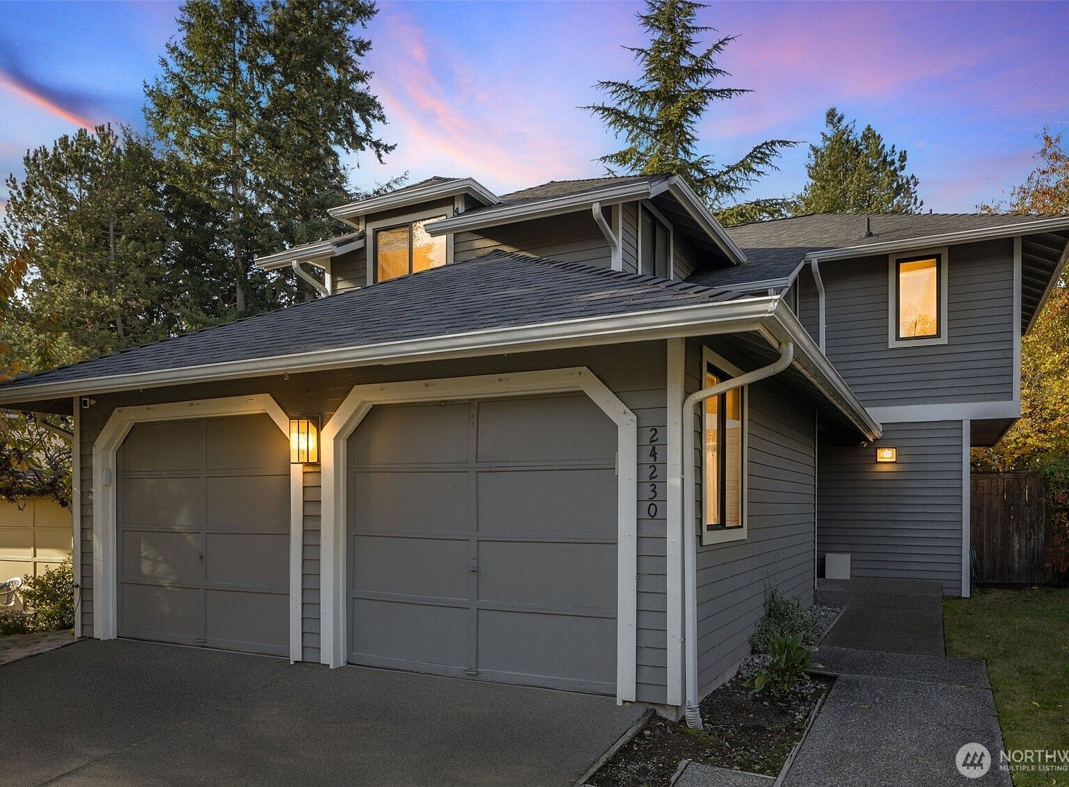 24230 SE 44th St Issaquah, WA 98029 - Thumbnail 4