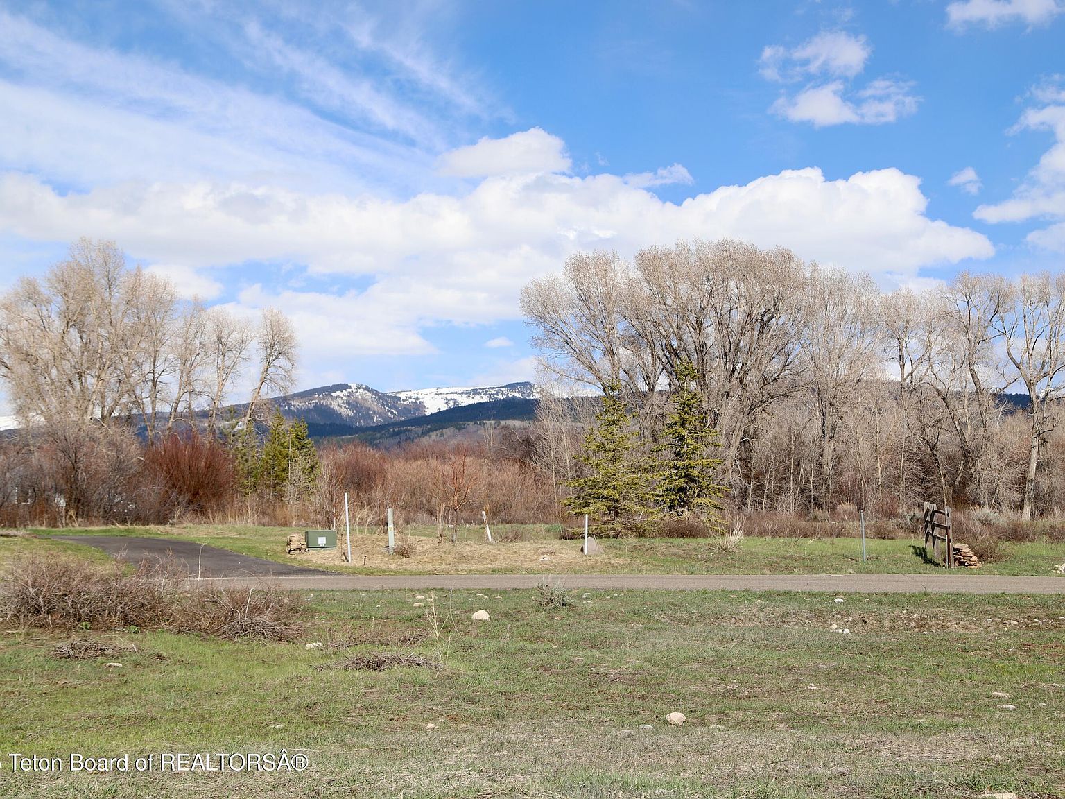 8082 Cutthroat Ln Victor, ID 83455 - Thumbnail 4