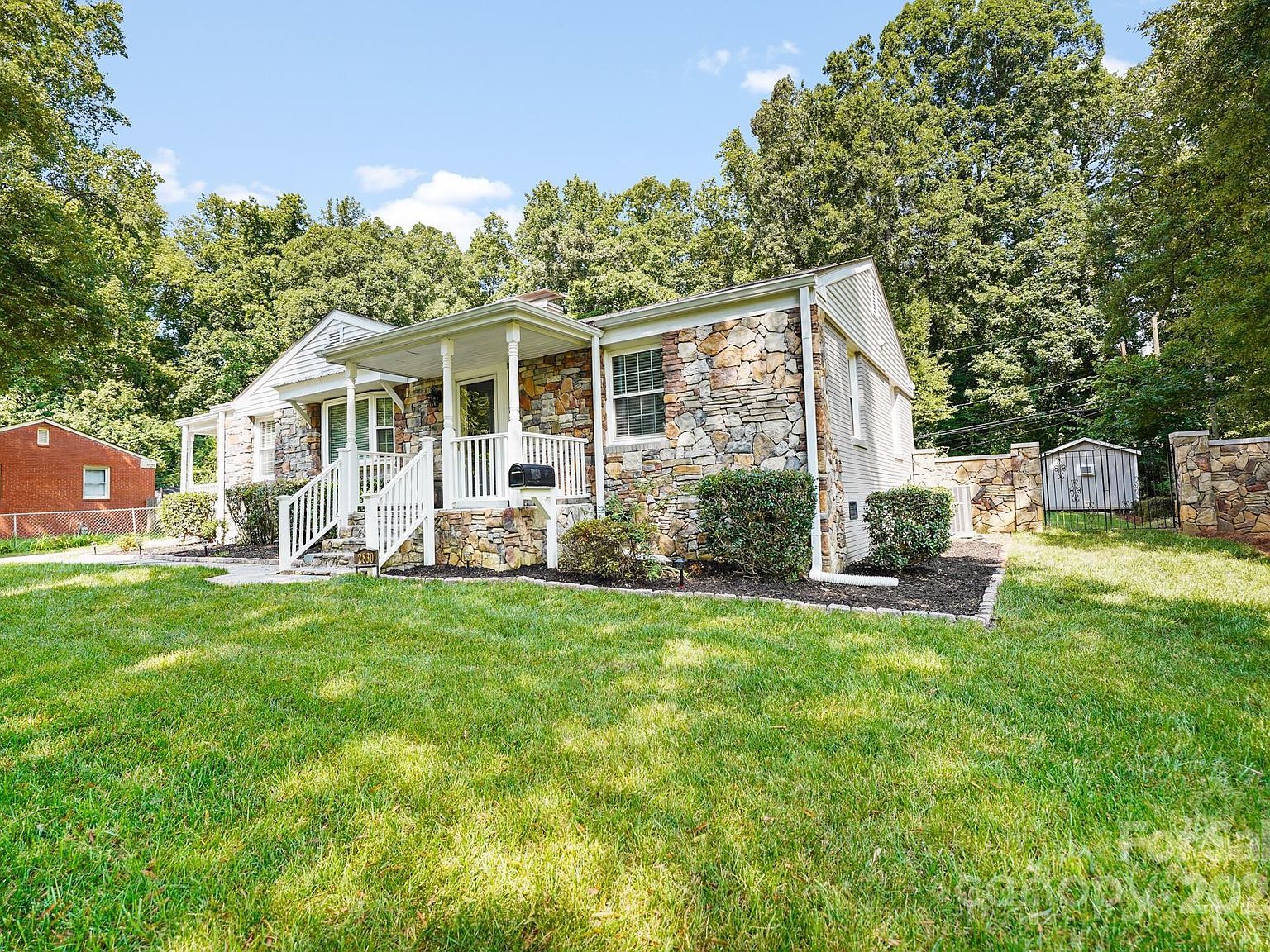 2830 Royston Rd #2 Charlotte, NC 28208 - Thumbnail 4